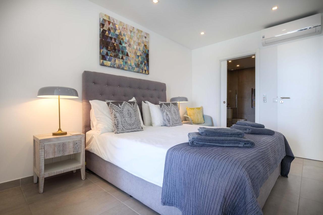 Waterside 3 Bedroom Sea View Senhora da Luz 외부 사진