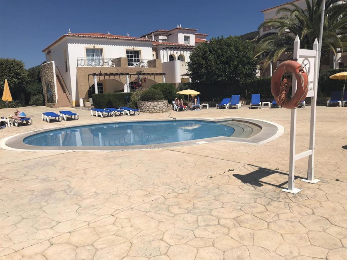 Waterside 3 Bedroom Sea View Senhora da Luz 외부 사진